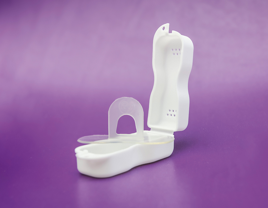 OFT Orofacial Trainer O|F|T – OROFACIAL TRAINER Das präventive Therapiegerät für eine gesunde orale Entwicklung.